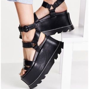 LAMODA Night Keep Smiling BB Platform Sandals | Size 9